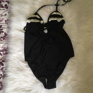 new op bathing suit never worn